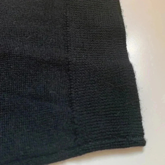 Max Studio, NWOT 100% extra fine Merino wool short sleeve sweater - Picture 6 of 7